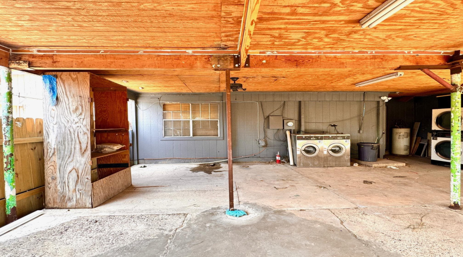 5116 Haynes Ave, LAREDO, Texas 78041, ,Multi-family,For Sale,5116 Haynes Ave,20261221