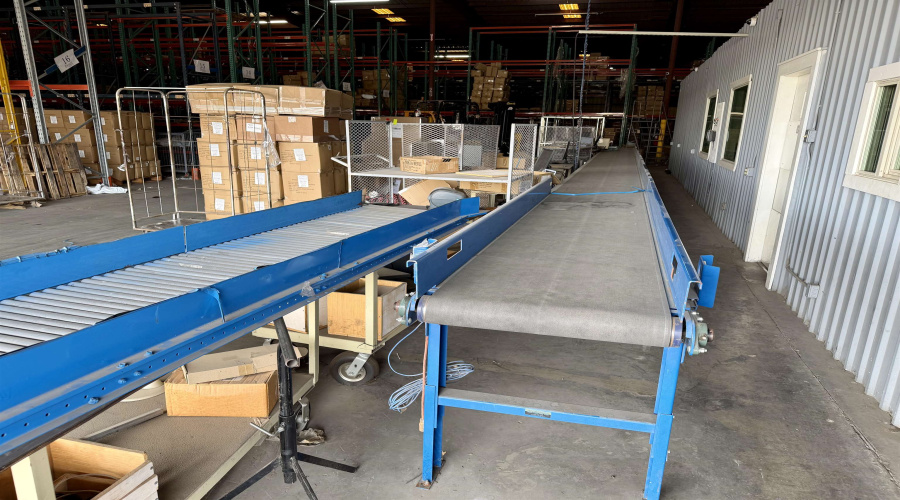 3102 Vidaurri Ave, Laredo, Texas 78040, 1 Bedroom Bedrooms, 1 Room Rooms,2 BathroomsBathrooms,Commercial/industrial,For Rent,3102 Vidaurri Ave,20261215