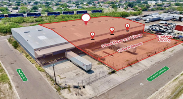 3102 Vidaurri Ave, Laredo, Texas 78040, 1 Bedroom Bedrooms, 1 Room Rooms,2 BathroomsBathrooms,Commercial/industrial,For Rent,3102 Vidaurri Ave,20261215