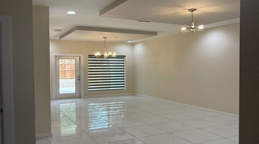 504 Gale Ct, LAREDO, Texas 78041, 3 Bedrooms Bedrooms, 5 Rooms Rooms,2 BathroomsBathrooms,Residential,For Rent,504 Gale Ct,20261208