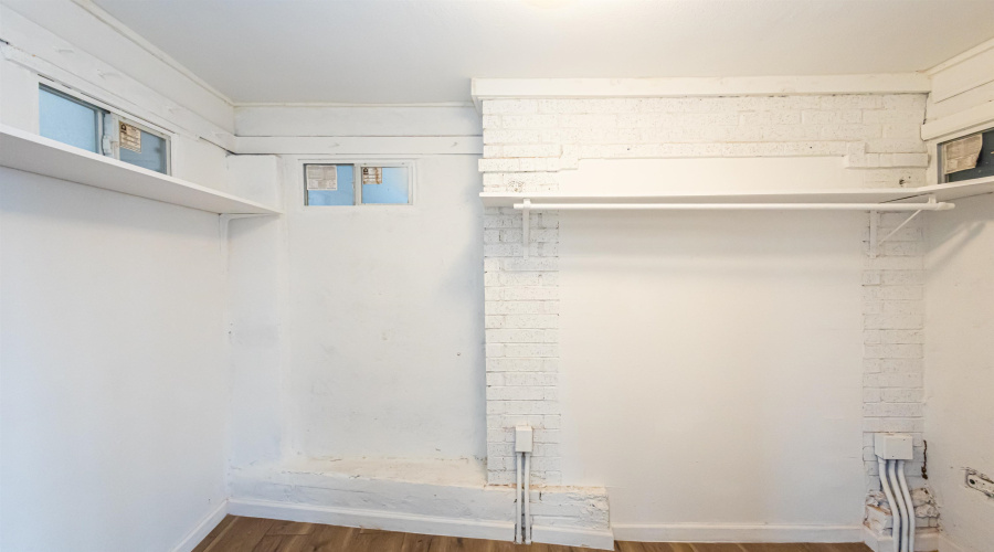 1420 Corpus Christi St, Laredo, Texas 78040, 2 Bedrooms Bedrooms, 5 Rooms Rooms,2 BathroomsBathrooms,Residential,For Rent,1420 Corpus Christi St,20261209