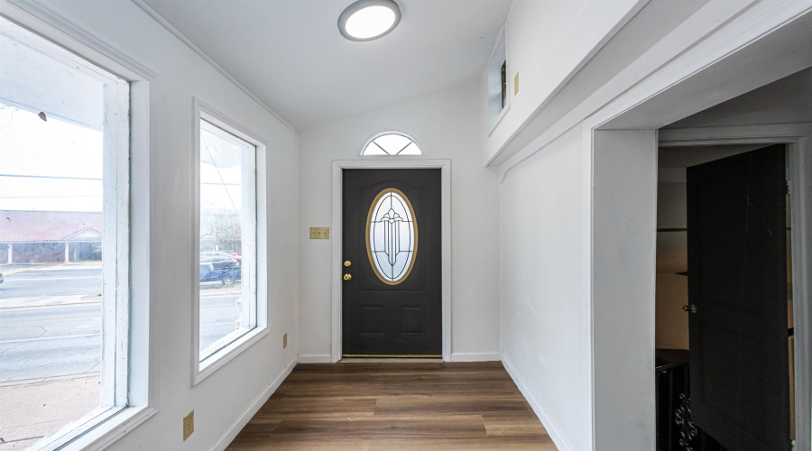 1420 Corpus Christi St, Laredo, Texas 78040, 2 Bedrooms Bedrooms, 5 Rooms Rooms,2 BathroomsBathrooms,Residential,For Rent,1420 Corpus Christi St,20261209