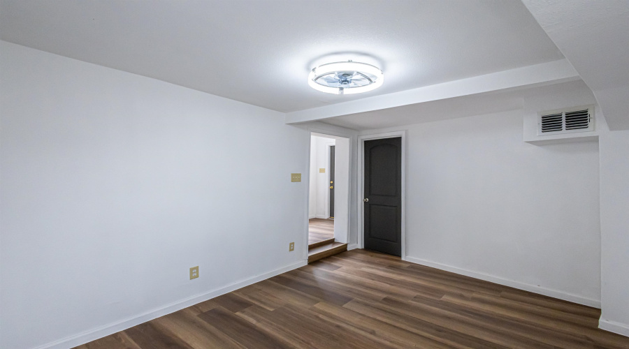 1420 Corpus Christi St, Laredo, Texas 78040, 2 Bedrooms Bedrooms, 5 Rooms Rooms,2 BathroomsBathrooms,Residential,For Rent,1420 Corpus Christi St,20261209