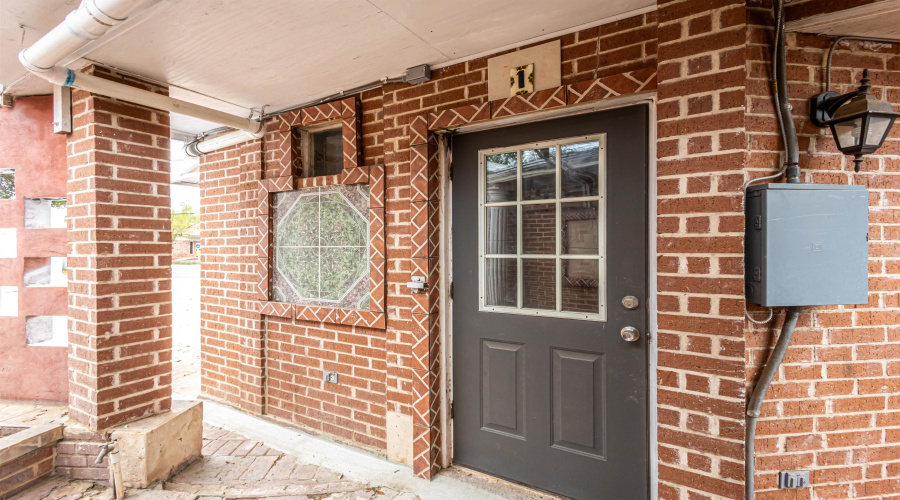 1420 Corpus Christi St, Laredo, Texas 78040, 2 Bedrooms Bedrooms, 5 Rooms Rooms,2 BathroomsBathrooms,Residential,For Rent,1420 Corpus Christi St,20261209