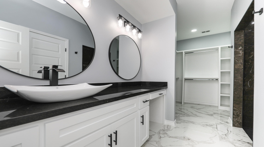 1402 El Caporal Dr., Laredo, Texas 78046, 3 Bedrooms Bedrooms, 5 Rooms Rooms,2 BathroomsBathrooms,Residential,For Sale,1402 El Caporal Dr.,20261213