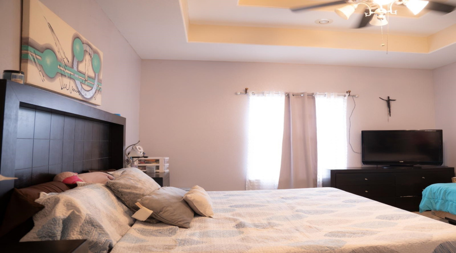 1605 Whitewood Dr, Laredo, Texas 78045, 3 Bedrooms Bedrooms, 3 Rooms Rooms,2 BathroomsBathrooms,Residential,For Sale,1605 Whitewood Dr,20261219