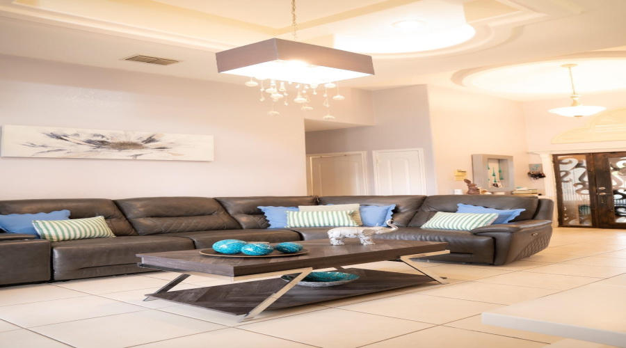 1605 Whitewood Dr, Laredo, Texas 78045, 3 Bedrooms Bedrooms, 3 Rooms Rooms,2 BathroomsBathrooms,Residential,For Sale,1605 Whitewood Dr,20261219