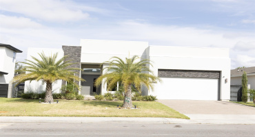 3622 Jack London Dr., LAREDO, Texas 78045, 4 Bedrooms Bedrooms, 6 Rooms Rooms,3 BathroomsBathrooms,Residential,For Sale,3622 Jack London Dr.,20261220