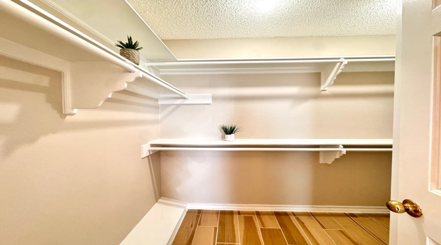 402 St Croix Dr, LAREDO, Texas 78045, 3 Bedrooms Bedrooms, 7 Rooms Rooms,2 BathroomsBathrooms,Residential,For Sale,402 St Croix Dr,20261222