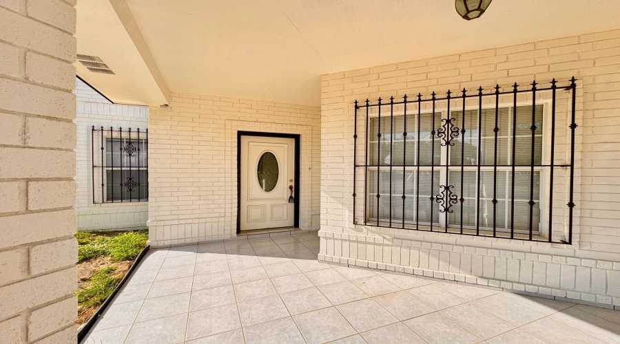 402 St Croix Dr, LAREDO, Texas 78045, 3 Bedrooms Bedrooms, 7 Rooms Rooms,2 BathroomsBathrooms,Residential,For Sale,402 St Croix Dr,20261222