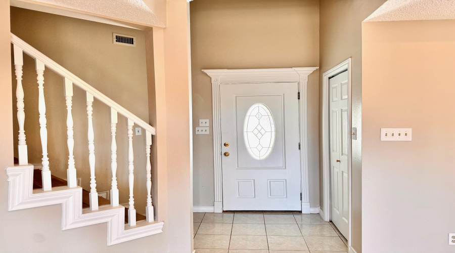 402 St Croix Dr, LAREDO, Texas 78045, 3 Bedrooms Bedrooms, 7 Rooms Rooms,2 BathroomsBathrooms,Residential,For Sale,402 St Croix Dr,20261222