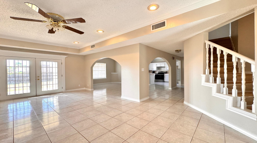 402 St Croix Dr, LAREDO, Texas 78045, 3 Bedrooms Bedrooms, 7 Rooms Rooms,2 BathroomsBathrooms,Residential,For Sale,402 St Croix Dr,20261222