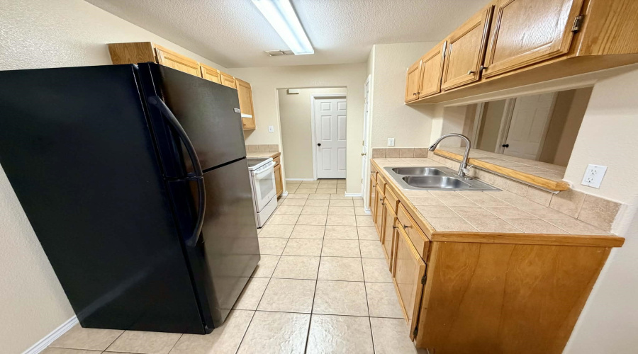 817 Witherspoon Lp, Laredo, Texas 78046, 3 Bedrooms Bedrooms, 4 Rooms Rooms,2 BathroomsBathrooms,Residential,For Rent,817 Witherspoon Lp,20261227