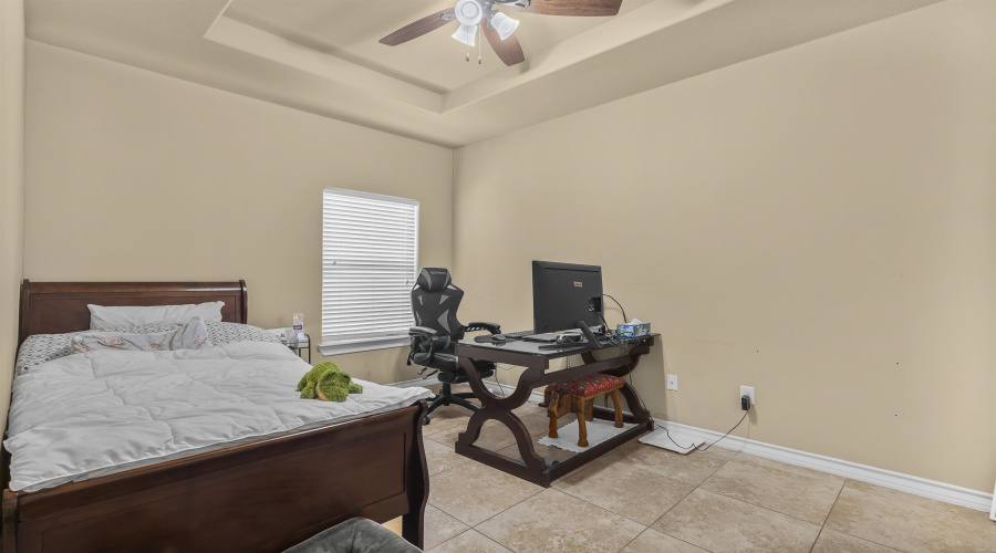 1105 Coahuila Loop, Laredo, Texas 78045, 5 Bedrooms Bedrooms, 8 Rooms Rooms,3 BathroomsBathrooms,Residential,For Sale,1105 Coahuila Loop,20261228