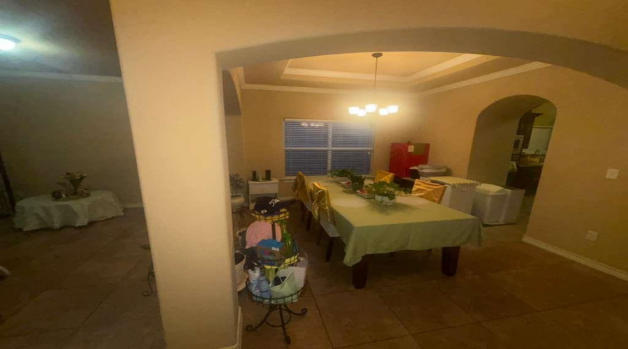 1105 Coahuila Loop, Laredo, Texas 78045, 5 Bedrooms Bedrooms, 8 Rooms Rooms,3 BathroomsBathrooms,Residential,For Sale,1105 Coahuila Loop,20261228