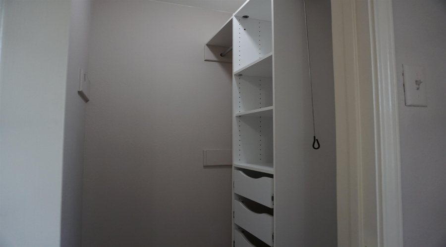 8810 Crossway Dr, Laredo, Texas 78045, 3 Bedrooms Bedrooms, 5 Rooms Rooms,2 BathroomsBathrooms,Residential,For Rent,8810 Crossway Dr,20261229