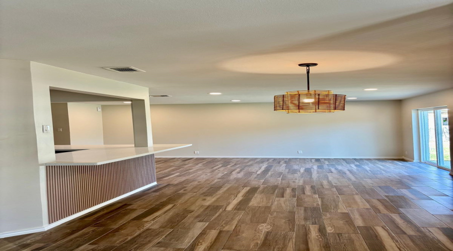 211 Esperanza Dr, Laredo, Texas 78041, 4 Bedrooms Bedrooms, 6 Rooms Rooms,2 BathroomsBathrooms,Residential,For Sale,211 Esperanza Dr,20261230