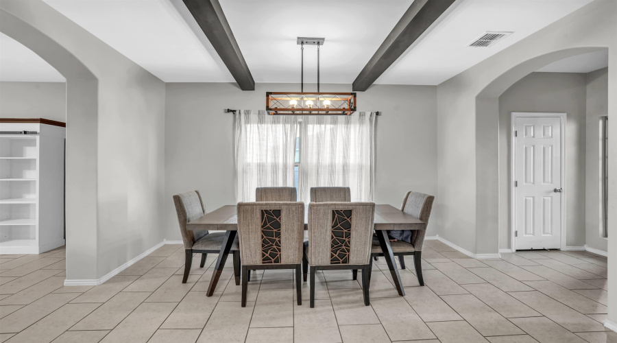 DINING AREA - FOR ILLUSTRATION PURPOSE ONLY