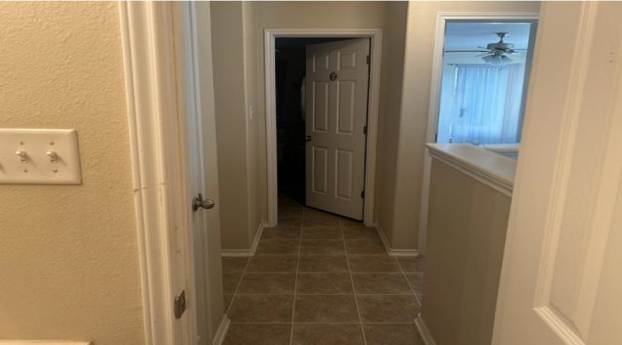 5406 Marlin Dr, Laredo, Texas 78043-5132, 3 Bedrooms Bedrooms, 5 Rooms Rooms,2 BathroomsBathrooms,Residential,For Sale,5406 Marlin Dr,20261233