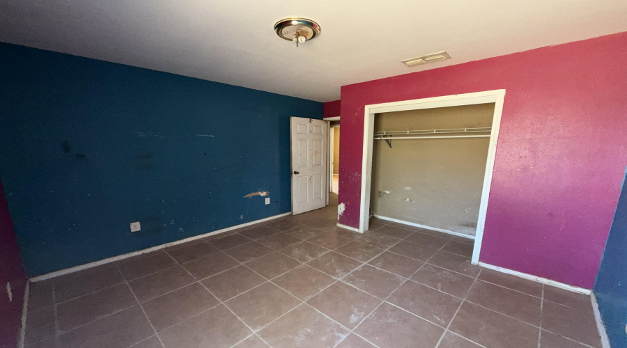 410 E Amada St, Hebbronville, Texas 78361, 4 Bedrooms Bedrooms, 6 Rooms Rooms,2 BathroomsBathrooms,Residential,For Sale,410 E Amada St,20261238