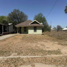 410 E Amada St, Hebbronville, Texas 78361, 4 Bedrooms Bedrooms, 6 Rooms Rooms,2 BathroomsBathrooms,Residential,For Sale,410 E Amada St,20261238