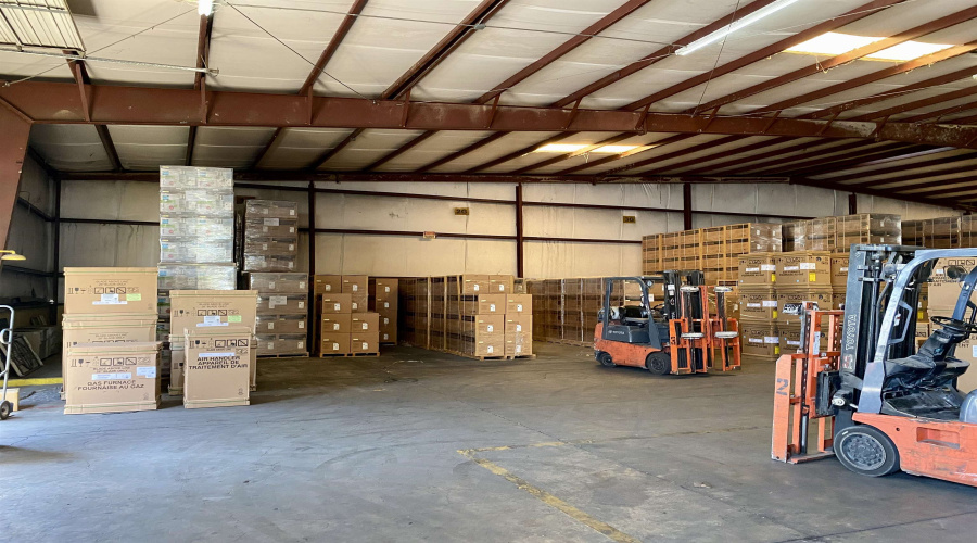 705 Enterprise St, Laredo, Texas 78045, 1 Bedroom Bedrooms, 11 Rooms Rooms,2 BathroomsBathrooms,Commercial/industrial,For Rent,705 Enterprise St,20261249