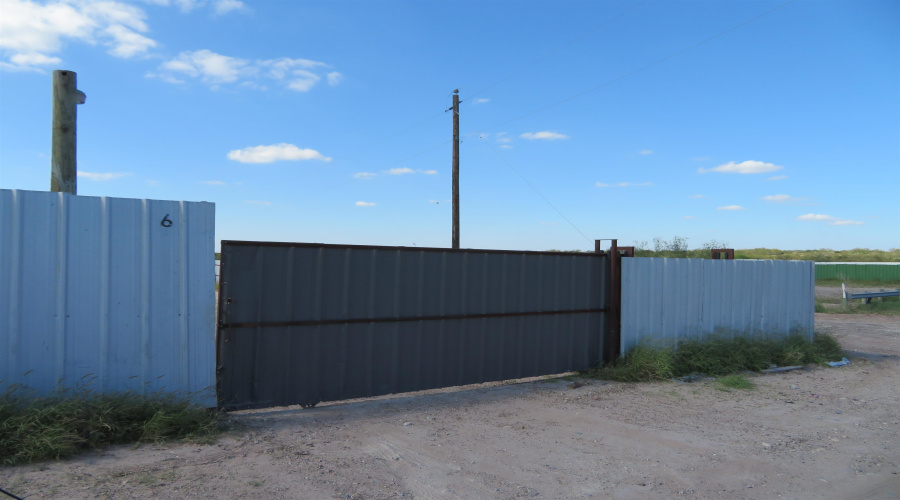 326 Francisco Guerra Jr Blvd., Laredo, Texas 78043, ,Land,For Sale,326 Francisco Guerra Jr Blvd.,20261243