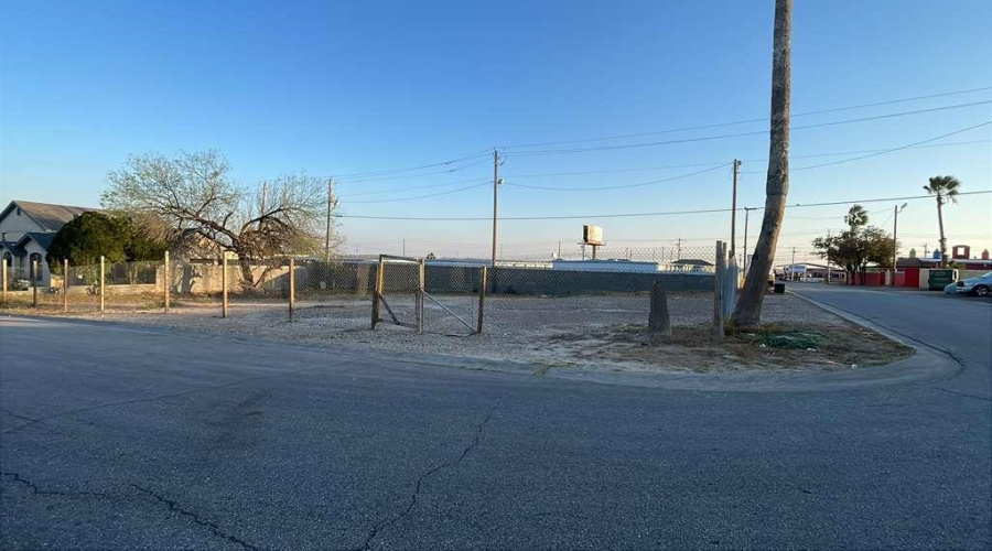 100 Fairway Ln, Laredo, Texas 78041, ,Land,For Sale,100 Fairway Ln,20261245