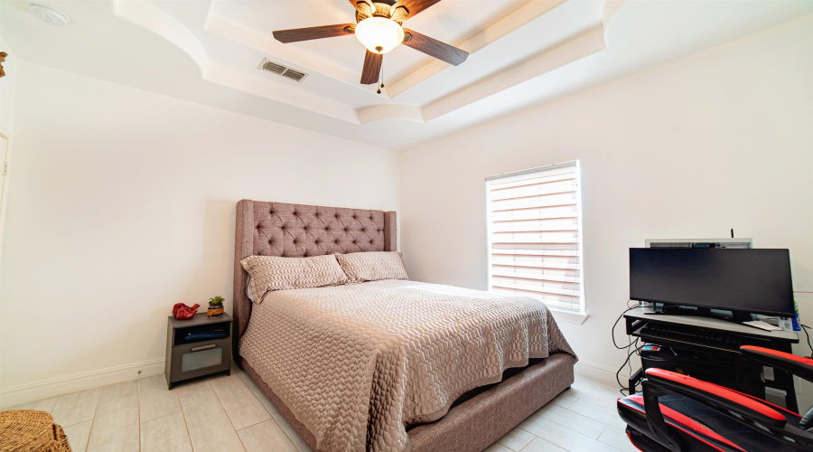 507 Scissor Tail Cir, Laredo, Texas 78045, 3 Bedrooms Bedrooms, 6 Rooms Rooms,2 BathroomsBathrooms,Residential,For Sale,507 Scissor Tail Cir,20260988