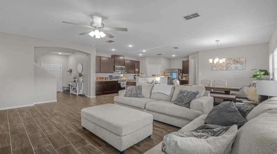 4318 Gabriela Ln., Laredo, Texas 78046, 3 Bedrooms Bedrooms, 6 Rooms Rooms,2 BathroomsBathrooms,Residential,For Sale,4318 Gabriela Ln.,20261244