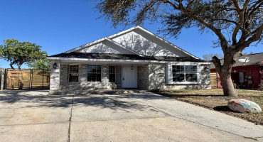 1946 Denmark Ln, Laredo, Texas 78045, 3 Bedrooms Bedrooms, 5 Rooms Rooms,2 BathroomsBathrooms,Residential,For Sale,1946 Denmark Ln,20261246