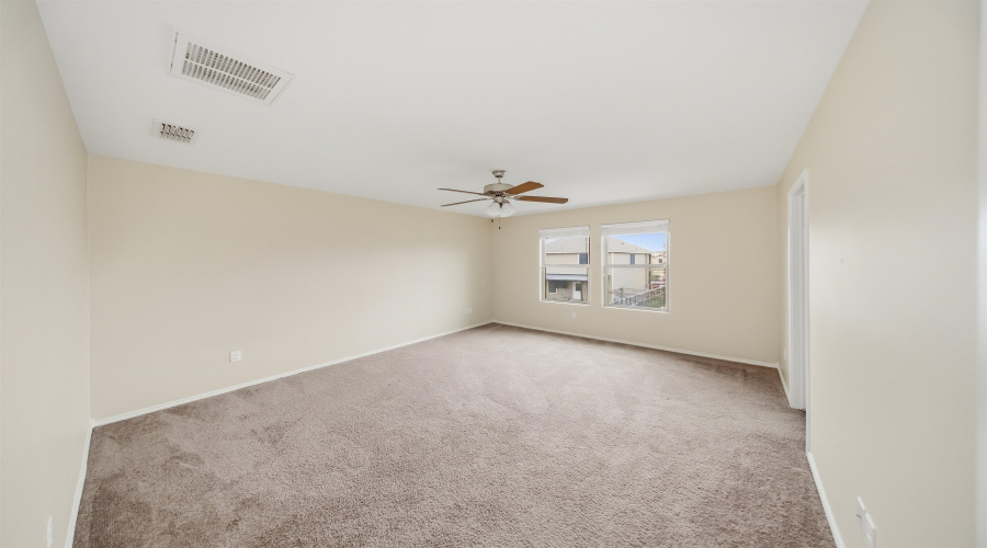 3208 Simmental Dr, Laredo, Texas 78046, 3 Bedrooms Bedrooms, 7 Rooms Rooms,2 BathroomsBathrooms,Residential,For Sale,3208 Simmental Dr,20261247