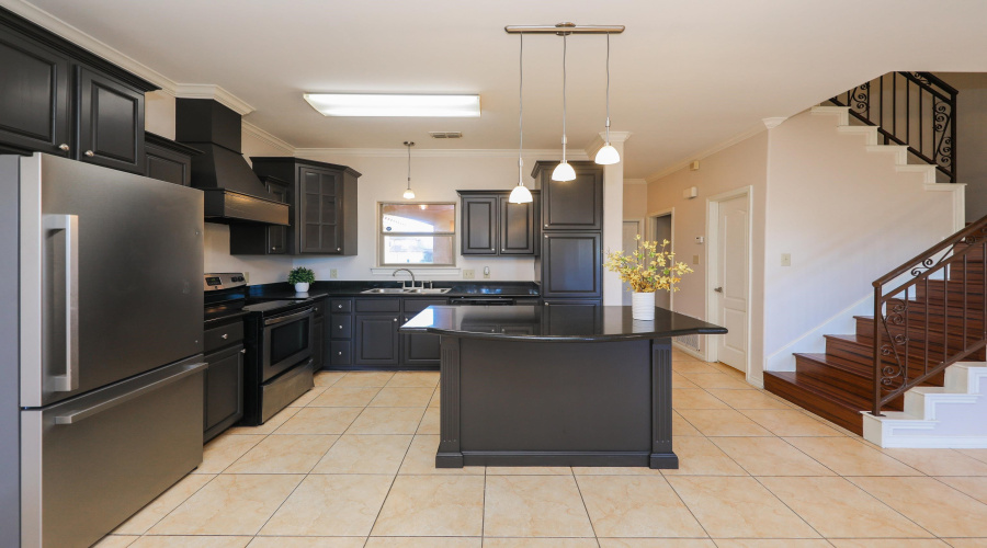 707 St James Dr, Laredo, Texas 78041, 3 Bedrooms Bedrooms, 5 Rooms Rooms,3 BathroomsBathrooms,Residential,For Rent,707 St James Dr,20261248