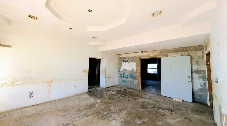 222 Barrera Rd, Laredo, Texas 78043, 3 Bedrooms Bedrooms, 6 Rooms Rooms,2 BathroomsBathrooms,Residential,For Sale,222 Barrera Rd,20261250