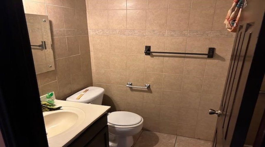 1763 Aransas Pass Dr, Laredo, Texas 78045-8464, 4 Bedrooms Bedrooms, 6 Rooms Rooms,2 BathroomsBathrooms,Residential,For Sale,1763 Aransas Pass Dr,20261254