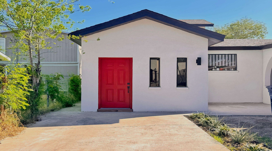 1515 Madison St, LAREDO, Texas 78040, 1 Bedroom Bedrooms, 3 Rooms Rooms,1 BathroomBathrooms,Residential,For Rent,1515 Madison St,20261255