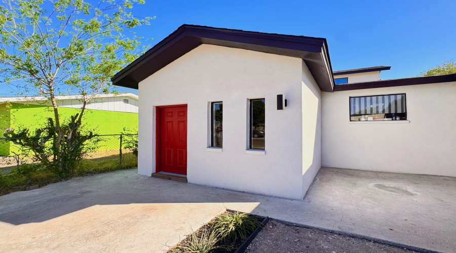 1515 Madison St, LAREDO, Texas 78040, 1 Bedroom Bedrooms, 3 Rooms Rooms,1 BathroomBathrooms,Residential,For Rent,1515 Madison St,20261255