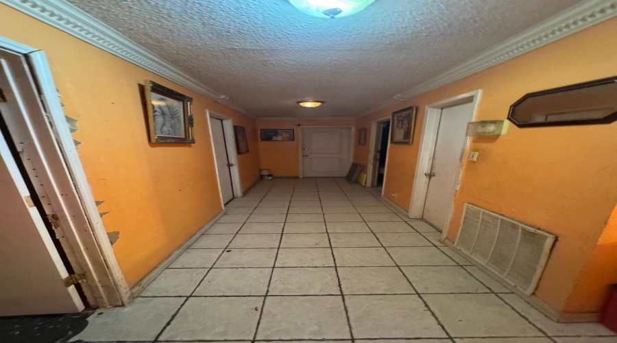 224 Segovia Dr, Laredo, Texas 78046, 5 Bedrooms Bedrooms, 7 Rooms Rooms,4 BathroomsBathrooms,Residential,For Sale,224 Segovia Dr,20261256