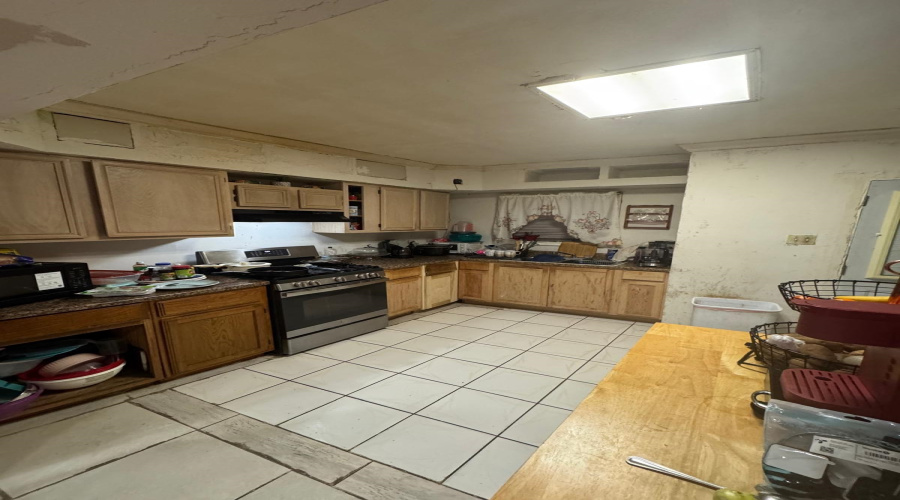 224 Segovia Dr, Laredo, Texas 78046, 5 Bedrooms Bedrooms, 7 Rooms Rooms,4 BathroomsBathrooms,Residential,For Sale,224 Segovia Dr,20261256