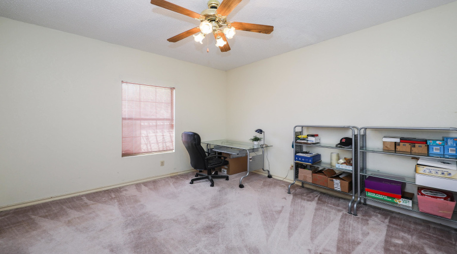 1500 Demaret Ct, Laredo, Texas 78045, 4 Bedrooms Bedrooms, 8 Rooms Rooms,3 BathroomsBathrooms,Residential,For Sale,1500 Demaret Ct,20261261