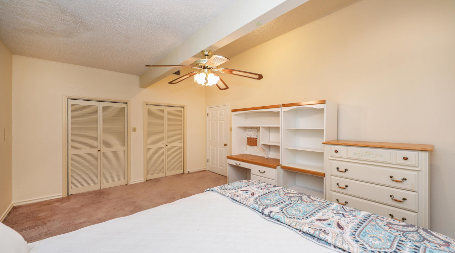 1500 Demaret Ct, Laredo, Texas 78045, 4 Bedrooms Bedrooms, 8 Rooms Rooms,3 BathroomsBathrooms,Residential,For Sale,1500 Demaret Ct,20261261