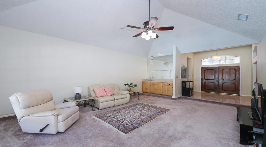 1500 Demaret Ct, Laredo, Texas 78045, 4 Bedrooms Bedrooms, 8 Rooms Rooms,3 BathroomsBathrooms,Residential,For Sale,1500 Demaret Ct,20261261