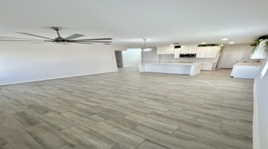 1528 Hebilla Ln., laredo, Texas 78046, 5 Bedrooms Bedrooms, 7 Rooms Rooms,3 BathroomsBathrooms,Residential,For Rent,1528 Hebilla Ln.,20261265