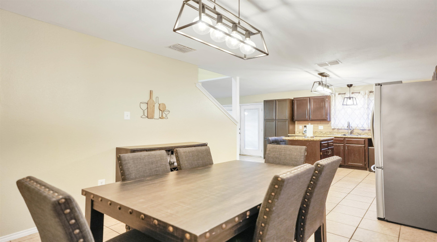 2122 Mallorca Dr, LAREDO, Texas 78046, 5 Bedrooms Bedrooms, 7 Rooms Rooms,3 BathroomsBathrooms,Residential,For Rent,2122 Mallorca Dr,20261268