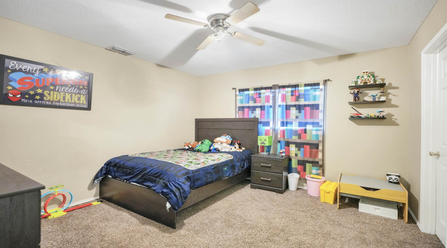 2122 Mallorca Dr, LAREDO, Texas 78046, 5 Bedrooms Bedrooms, 7 Rooms Rooms,3 BathroomsBathrooms,Residential,For Rent,2122 Mallorca Dr,20261268