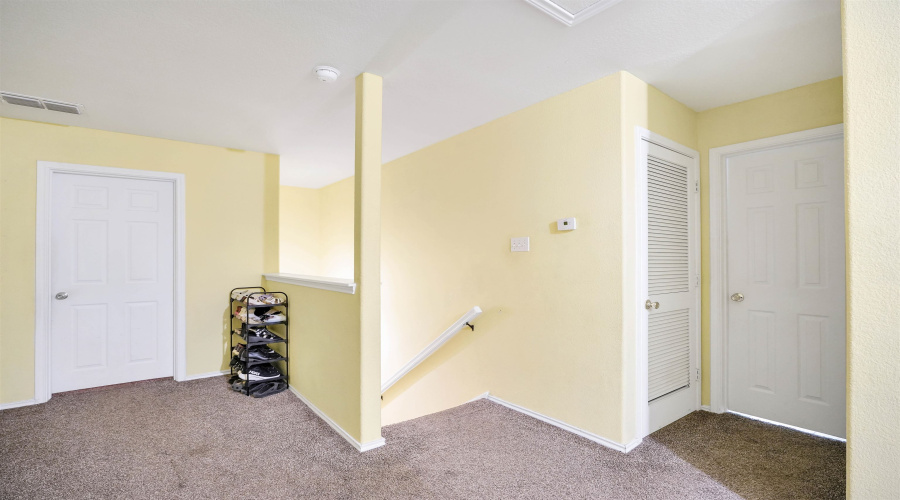 2122 Mallorca Dr, LAREDO, Texas 78046, 5 Bedrooms Bedrooms, 7 Rooms Rooms,3 BathroomsBathrooms,Residential,For Rent,2122 Mallorca Dr,20261268