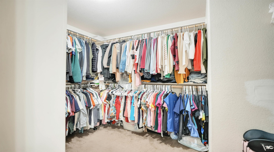 2122 Mallorca Dr, LAREDO, Texas 78046, 5 Bedrooms Bedrooms, 7 Rooms Rooms,3 BathroomsBathrooms,Residential,For Rent,2122 Mallorca Dr,20261268