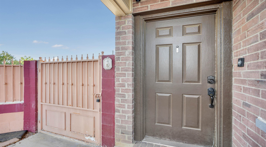 2122 Mallorca Dr, LAREDO, Texas 78046, 5 Bedrooms Bedrooms, 7 Rooms Rooms,3 BathroomsBathrooms,Residential,For Rent,2122 Mallorca Dr,20261268