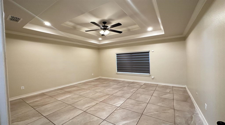 7227 Sylvia Plath Dr, Laredo, Texas 78041-0000, 4 Bedrooms Bedrooms, 8 Rooms Rooms,2 BathroomsBathrooms,Residential,For Sale,7227 Sylvia Plath Dr,20261270