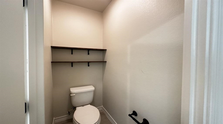 7227 Sylvia Plath Dr, Laredo, Texas 78041-0000, 4 Bedrooms Bedrooms, 8 Rooms Rooms,2 BathroomsBathrooms,Residential,For Sale,7227 Sylvia Plath Dr,20261270